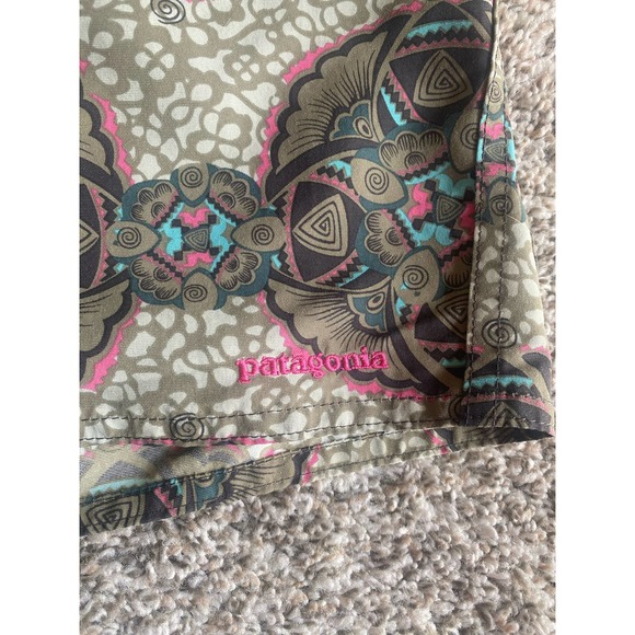 Patagonia brown and pink patterned nylon shorts - Picture 6 of 9